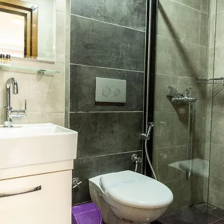 Hotel apartamentowy Gloria 4*