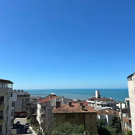 Ξενοδοχείο με διαμερίσματα Gloria Τραμπζόν