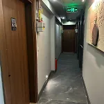 Gloria 4*