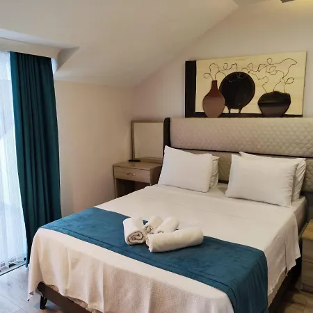 Aparthotel Gloria 4*