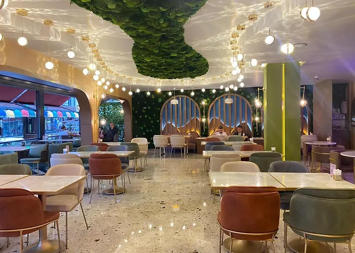 Gloria Apartmanhotel