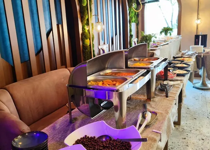 Gloria Apartmanhotel 4*